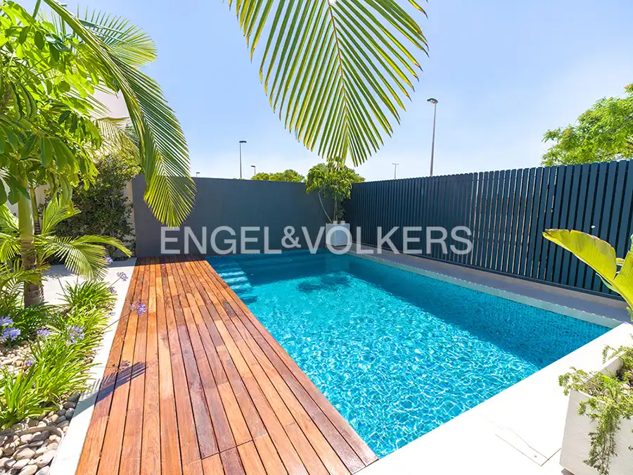 Swimming pool of Houses for sale in Elche / Elx  with Air Conditioner, Heating and Private garden