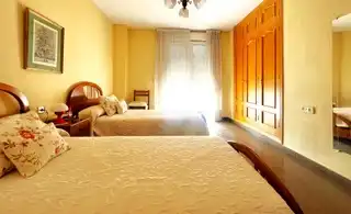 Bedroom of Flat for sale in Tomelloso  with Heating, Storage room and Balcony
