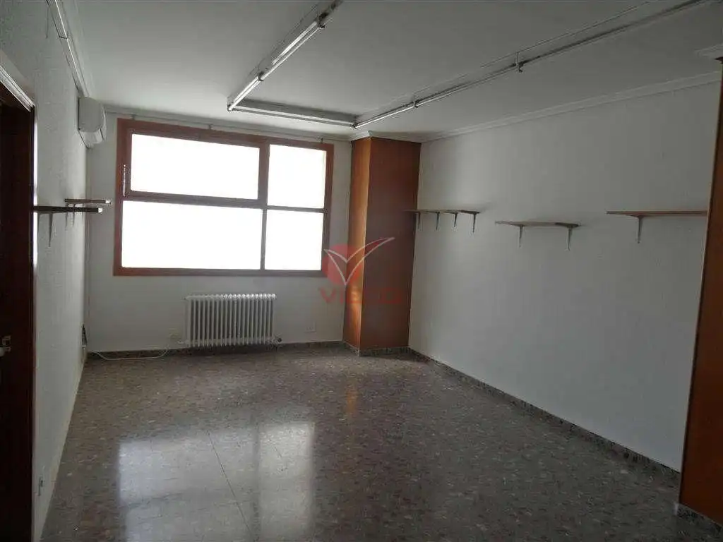 Local comercial en venda a TERUEL, imagen 6