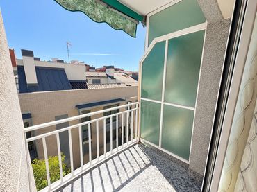 Pis amb balcó en venda a Centre - Eixample – Can Llobet