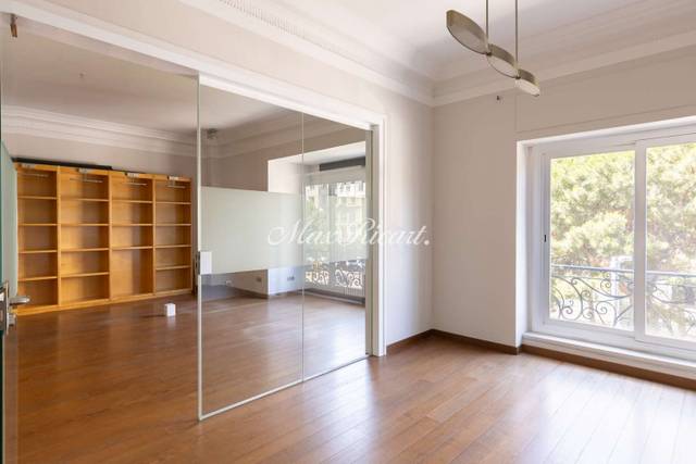 Piso en Venta en N/A en Sant Gervasi- Galvany