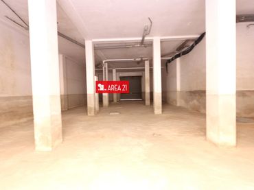 Locale commerciale in vendita a Santa Rita