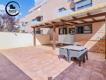 Wohnung mit Pool zum Verkauf in Loma Verde