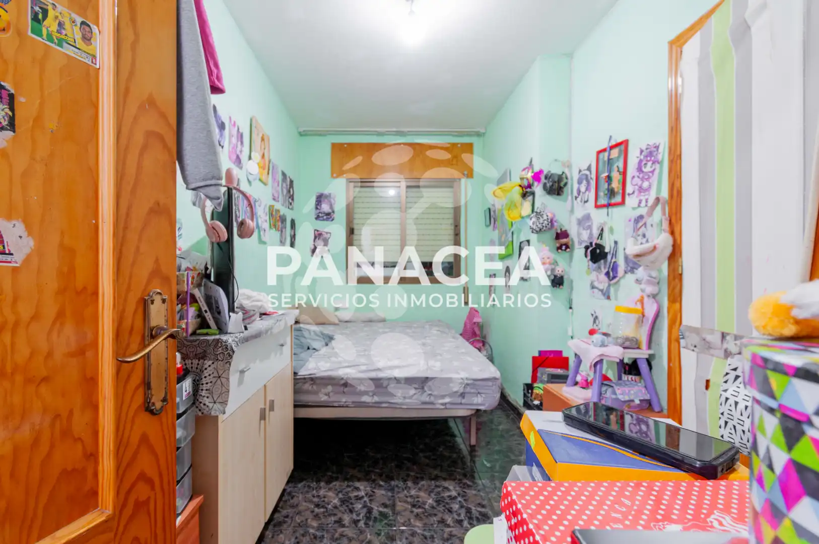 Habitación de Piso en venta en El Ejido con Terraza, Amueblado y Horno