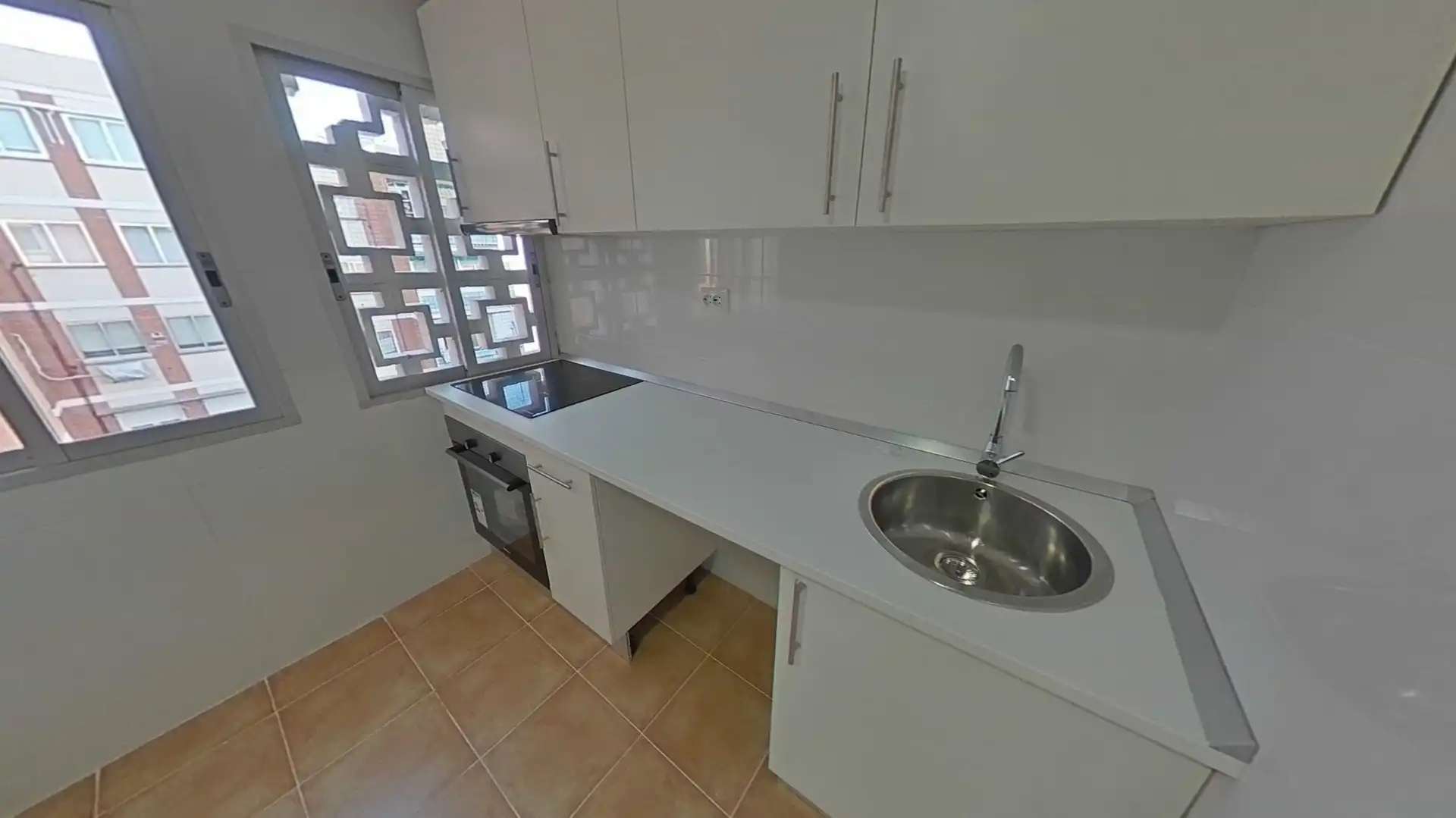 Cuina de Pis en venda en Madrid amb Aire condicionat i Calefacció
