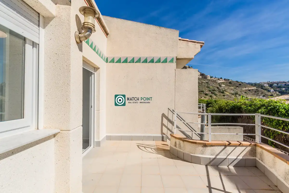 Terrasse von Einfamilien-Reihenhaus zum Verkauf in Almuñécar