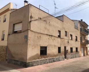 Vista exterior de Casa o xalet en venda en Benissanet amb Terrassa