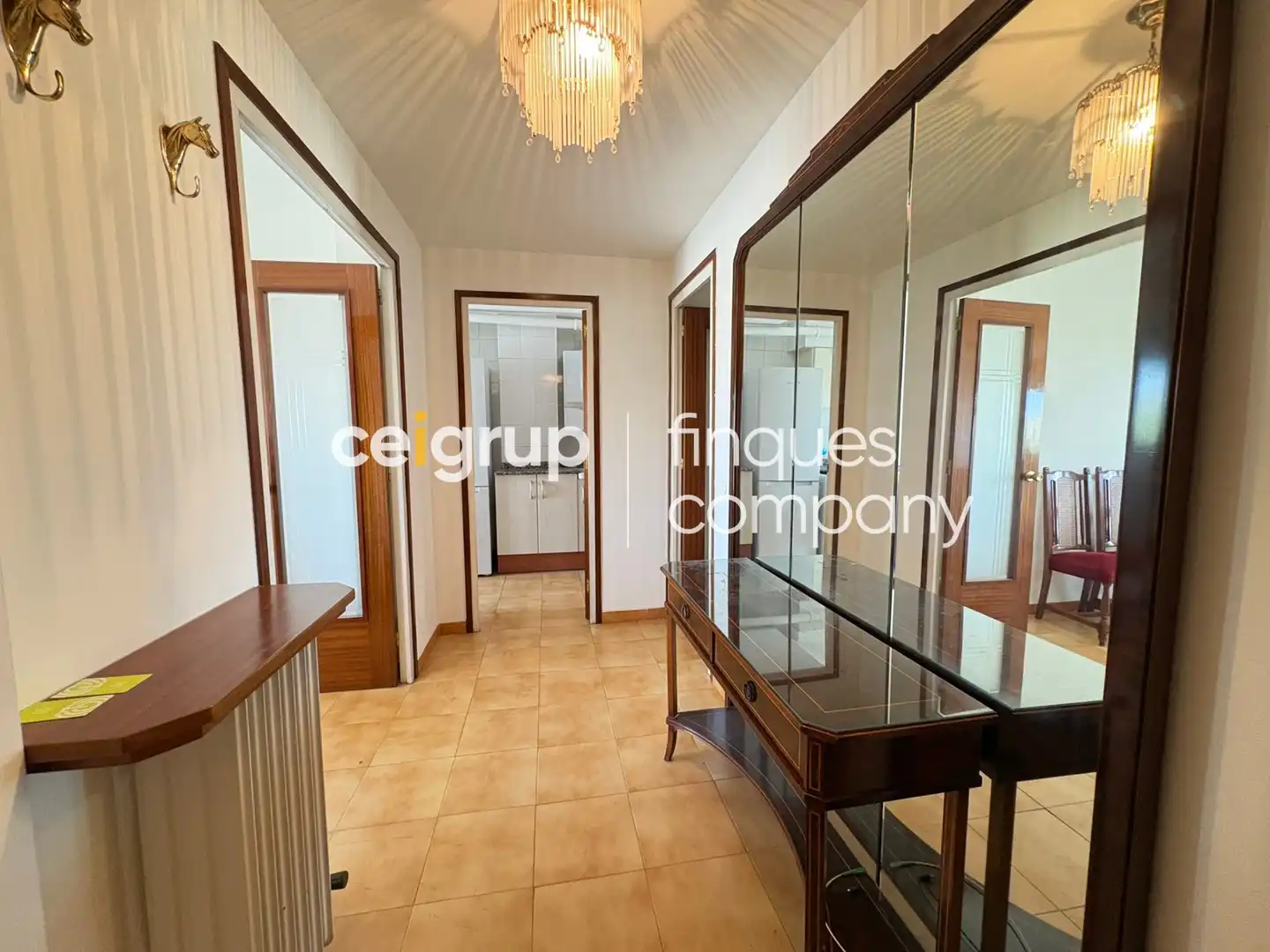 Flat for rent in Girona  with Heating and Furnished