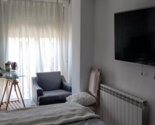 Bedroom of Apartment to share in  Madrid Capital  with Air Conditioner, Heating and Furnished