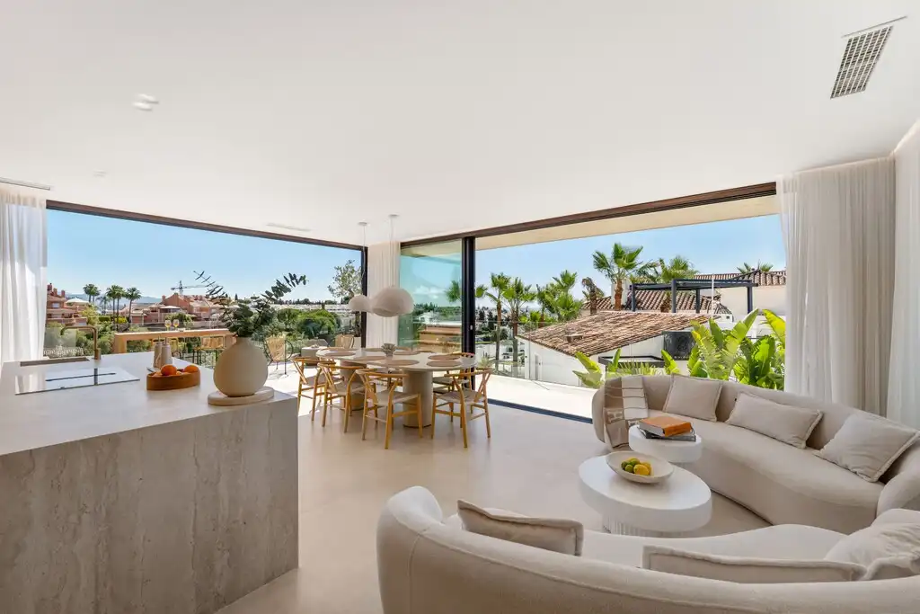 Chalet con piscina en venta en Nueva Andalucía, imagen 11
