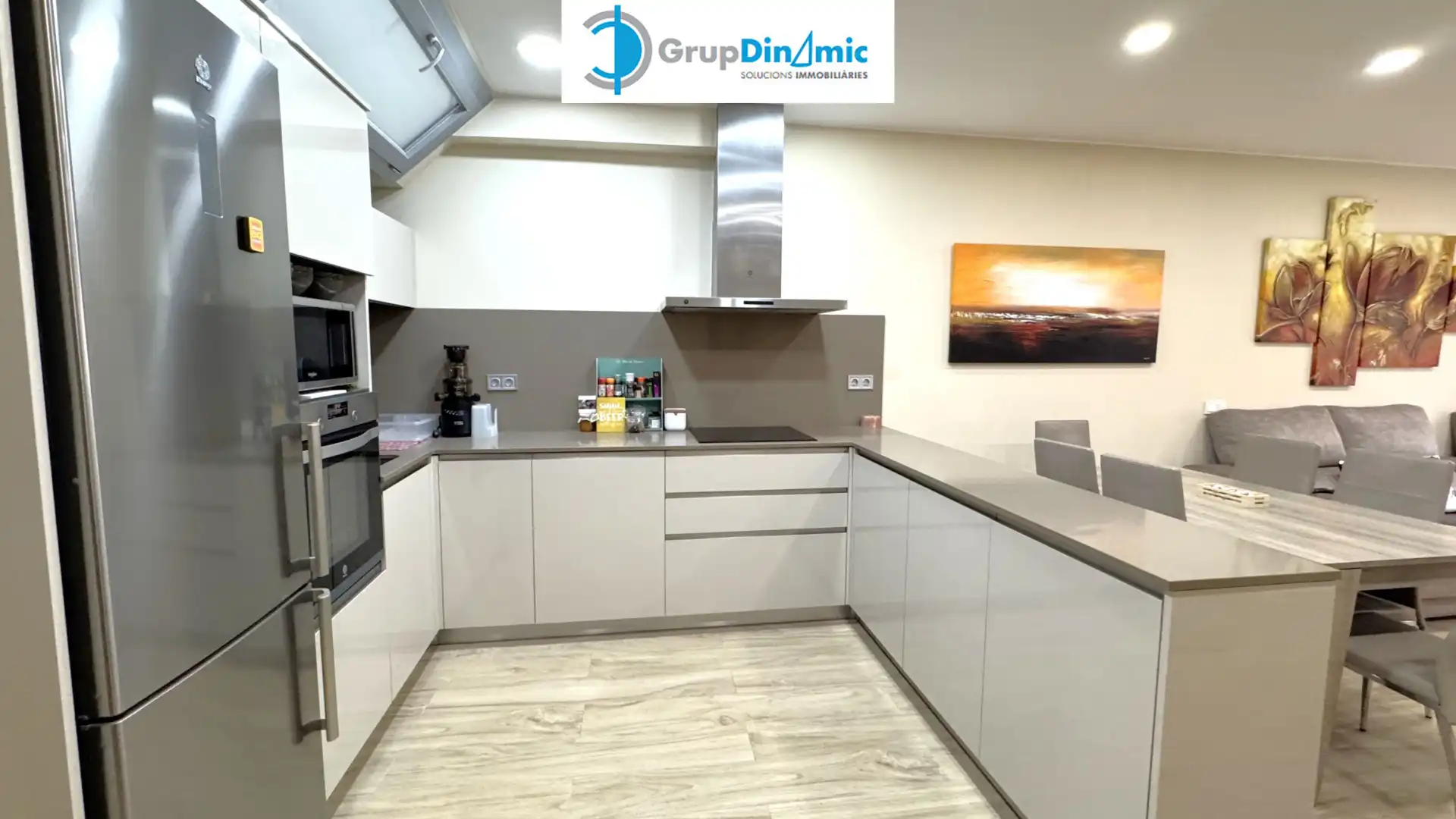 Kitchen of Flat for sale in Palamós  with Air Conditioner, Heating and Parquet flooring