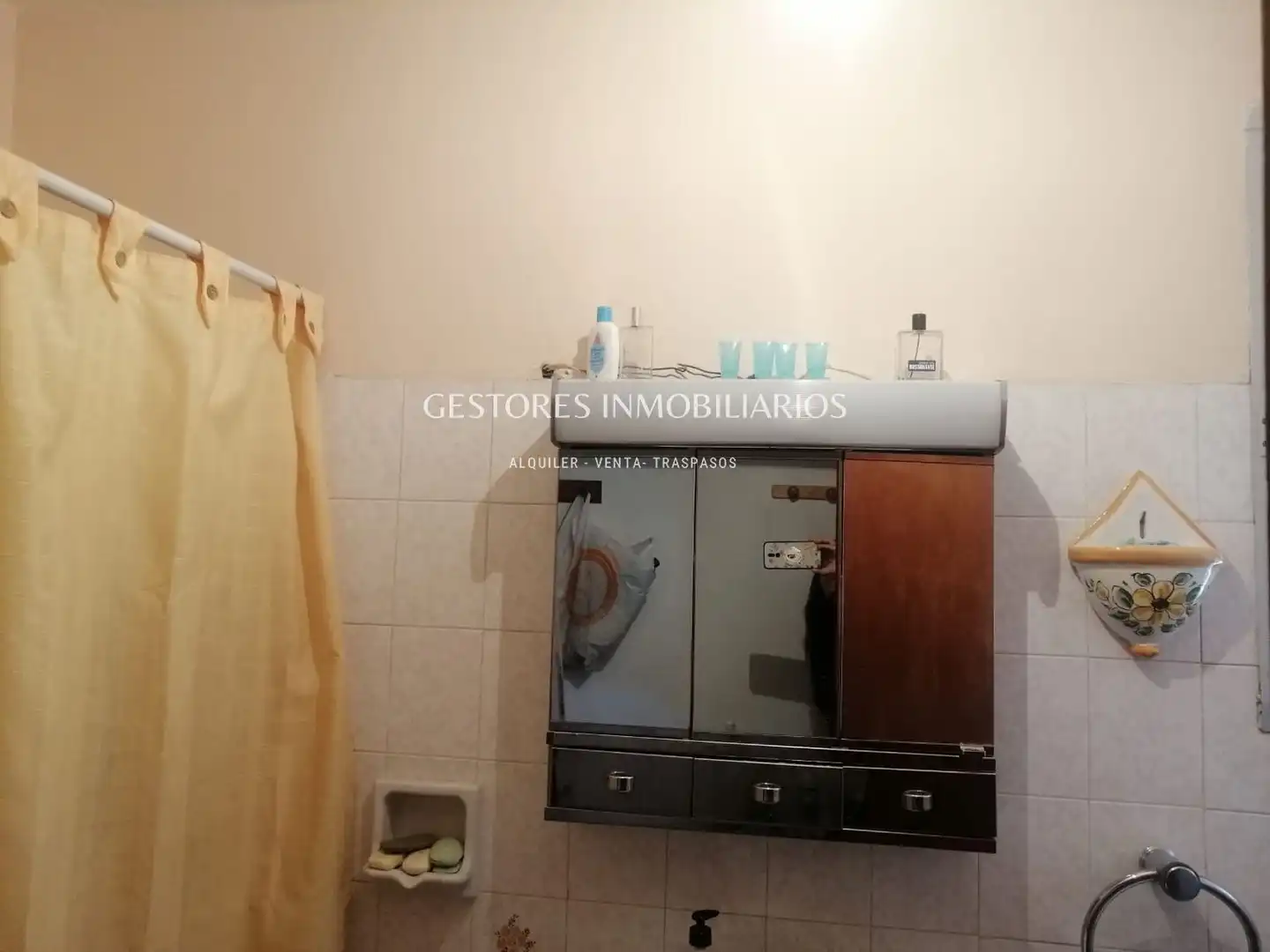 Bany de Casa o xalet en venda en Quatretondeta amb Calefacció, Terrassa i Traster
