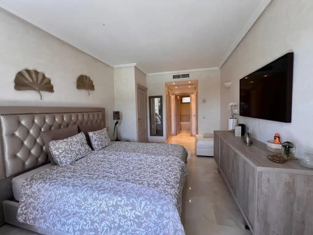 Schlafzimmer von Wohnungen zur Miete in Calvià mit Klimaanlage, Privatgarten und Möbliert