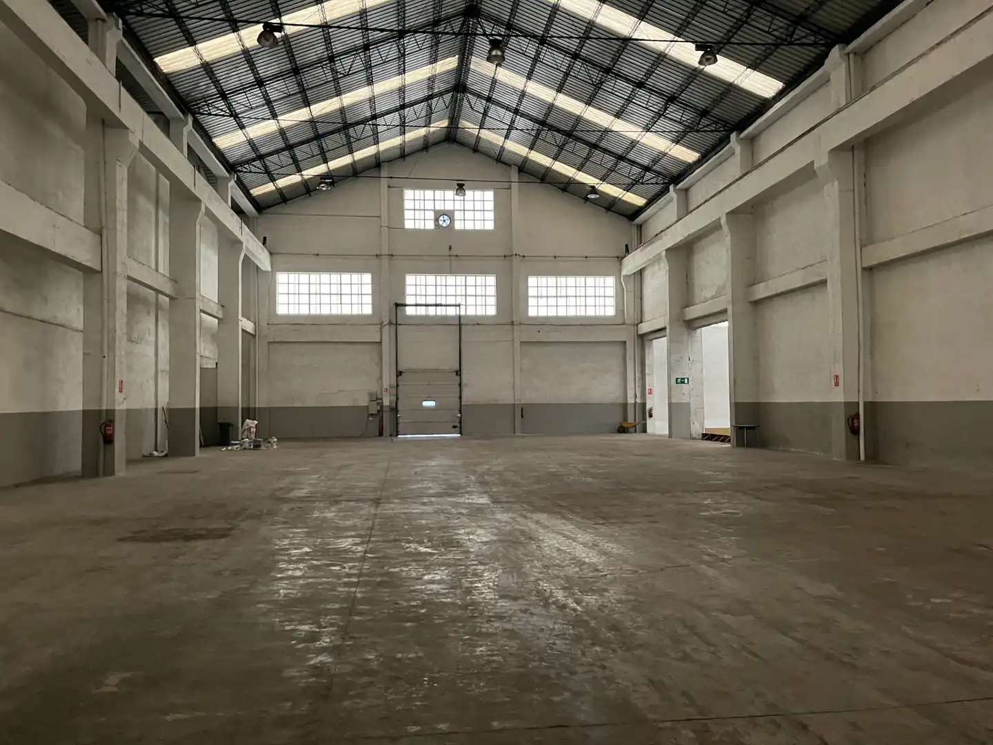 Nave industrial de alquiler en Arrankudiaga / Zollo con Alarma