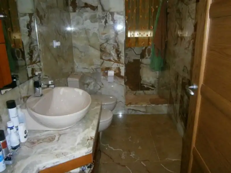 Bany de Casa o xalet en venda en Novelda amb Aire condicionat, Calefacció i Jardí privat