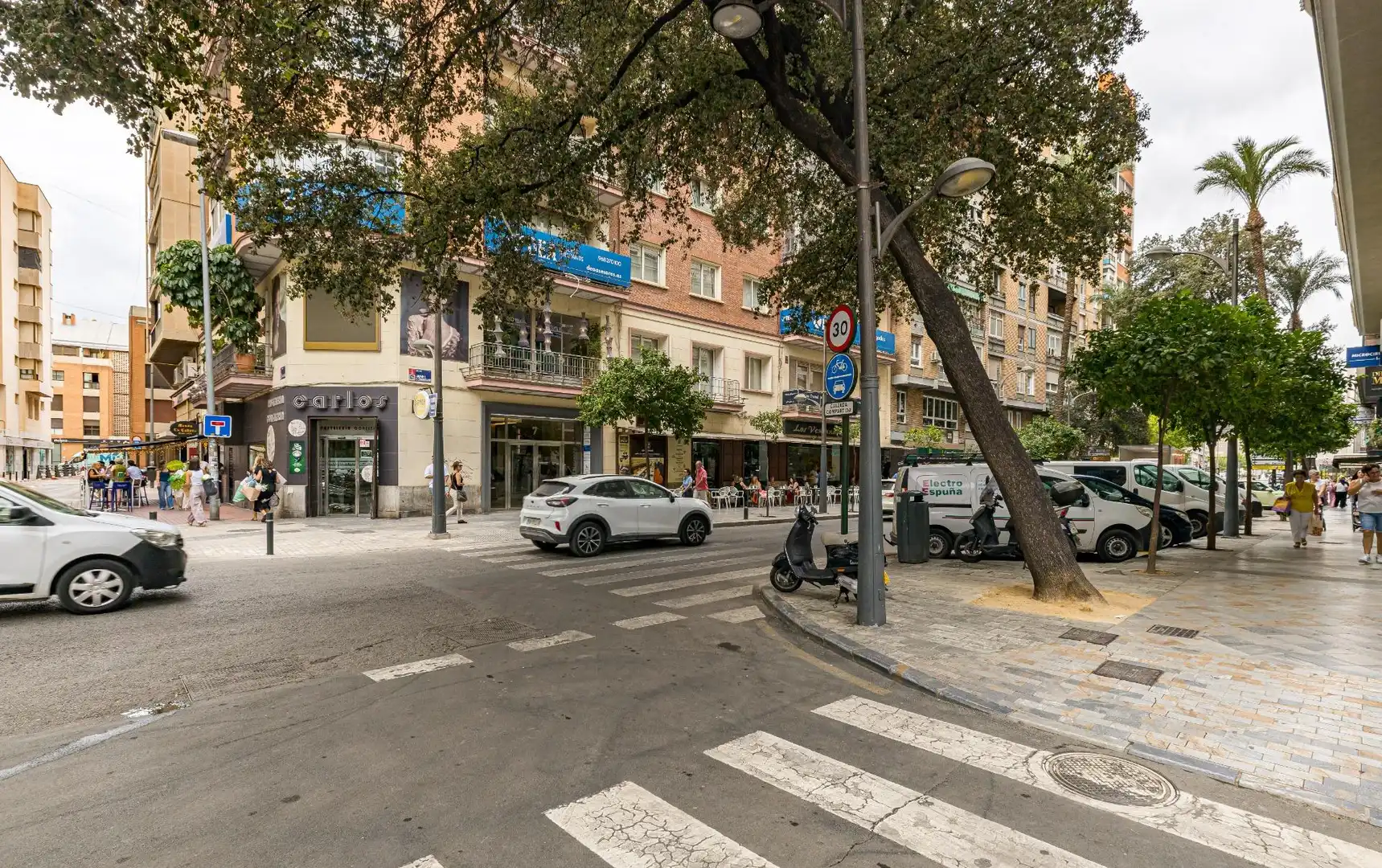 Vista exterior de Piso en venta en Murcia con Parquet