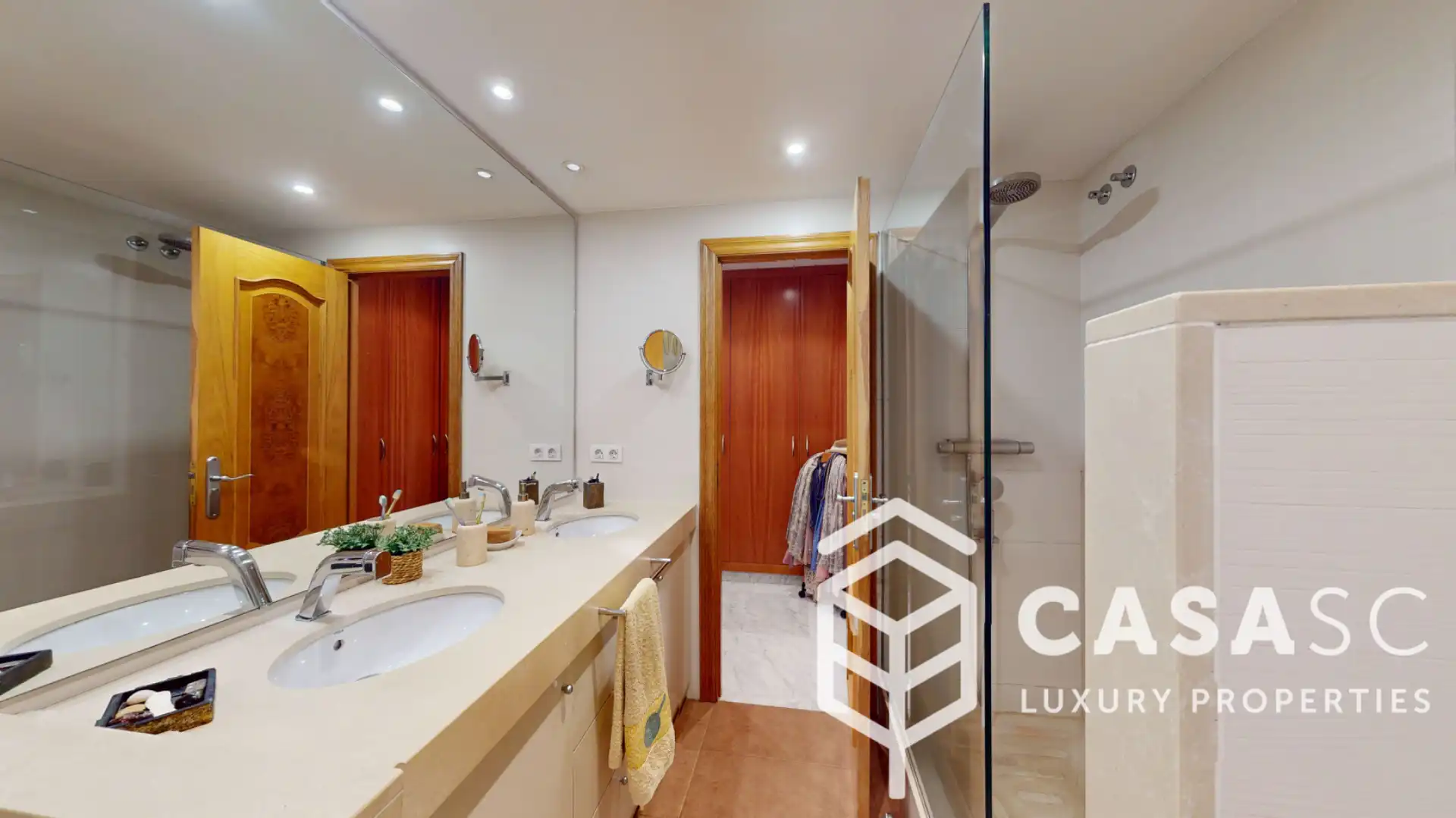 Bathroom of Attic for sale in Sant Cugat del Vallès  with Air Conditioner, Heating and Parquet flooring