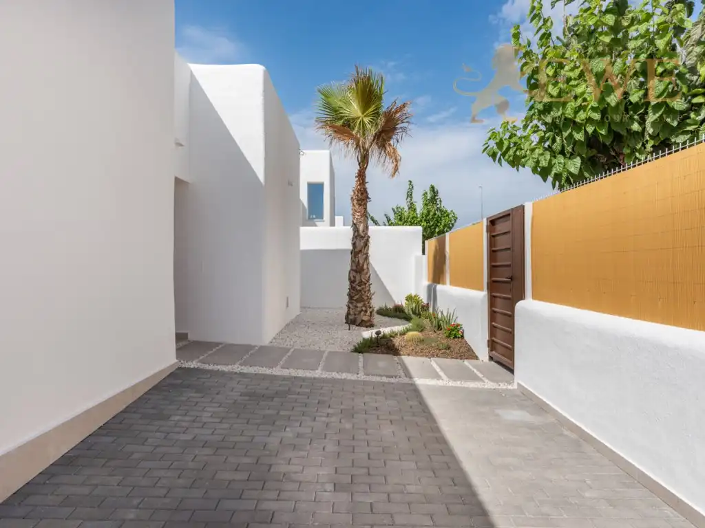 Chalet con piscina en venta en Las Lomas de Rame - Bahía Bella, imagen 14