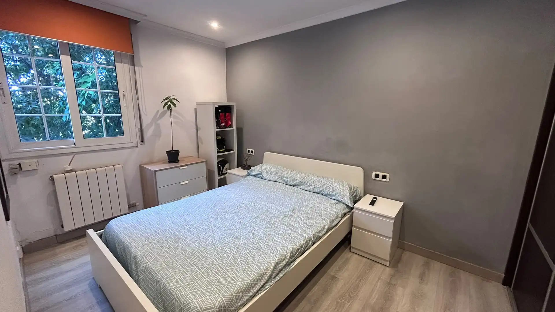 Schlafzimmer von Wohnung zum Verkauf in Sant Boi de Llobregat mit Balkon