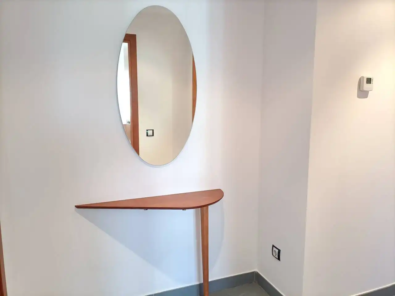 Piso en venta en Vic con Calefacción, Terraza y Amueblado
