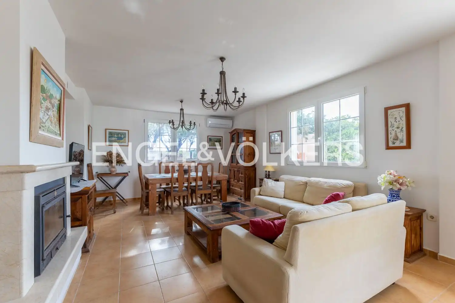 Sala d'estar de Casa o xalet en venda en Cullera amb Aire condicionat, Calefacció i Jardí privat