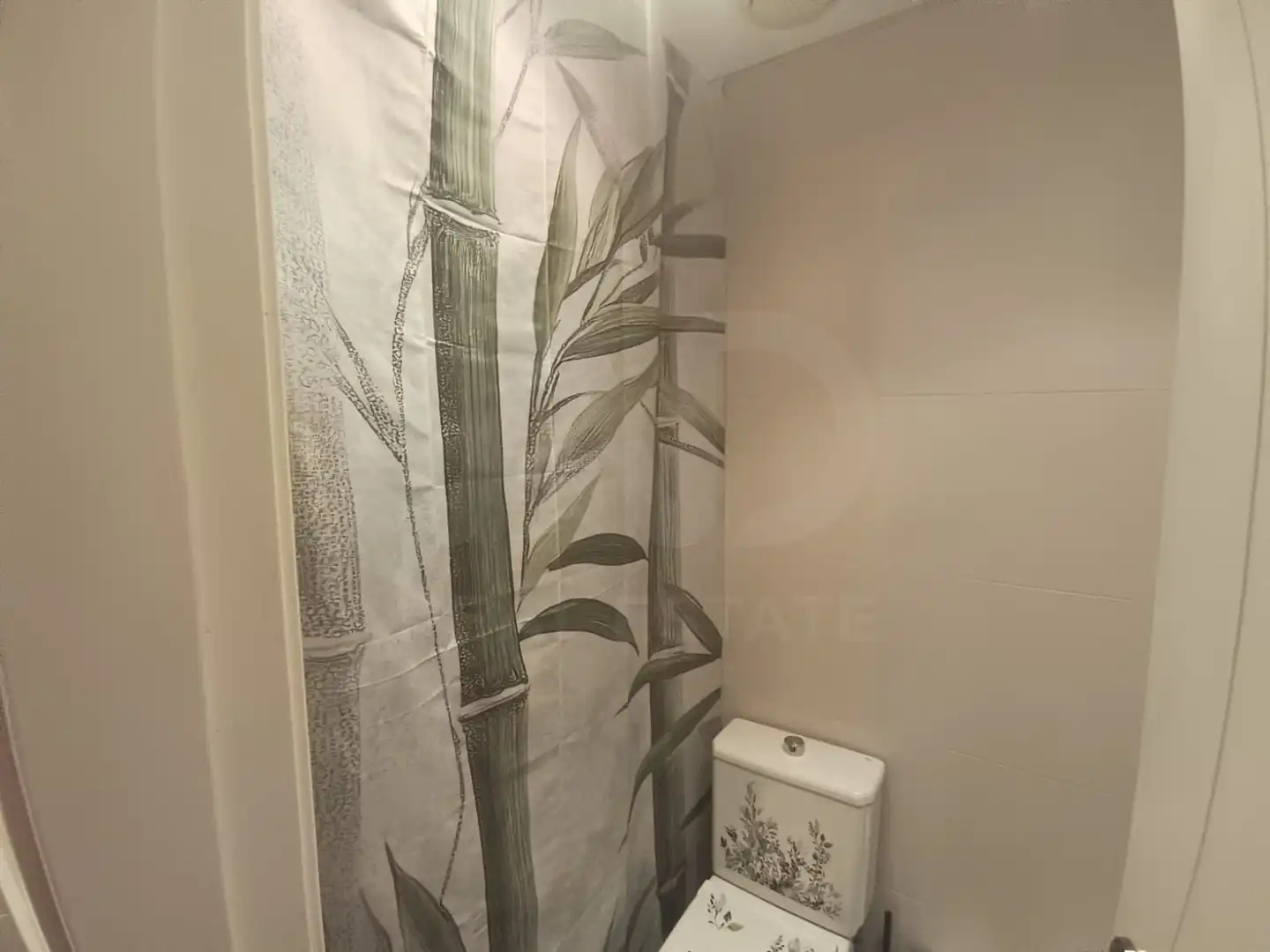 Badezimmer von Geschaftsraum zur Miete in Madrid
