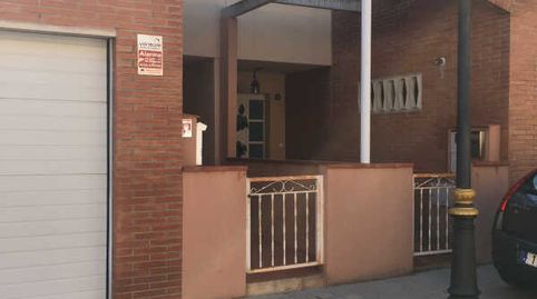 Solvia Inmobiliaria  Chalet independiente Vallmoll