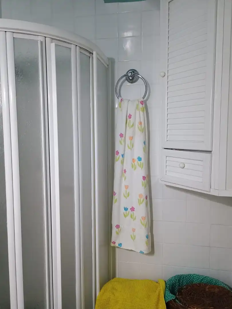Bany de Pis en venda en Mairena del Aljarafe amb Jardí privat, Terrassa i Balcó