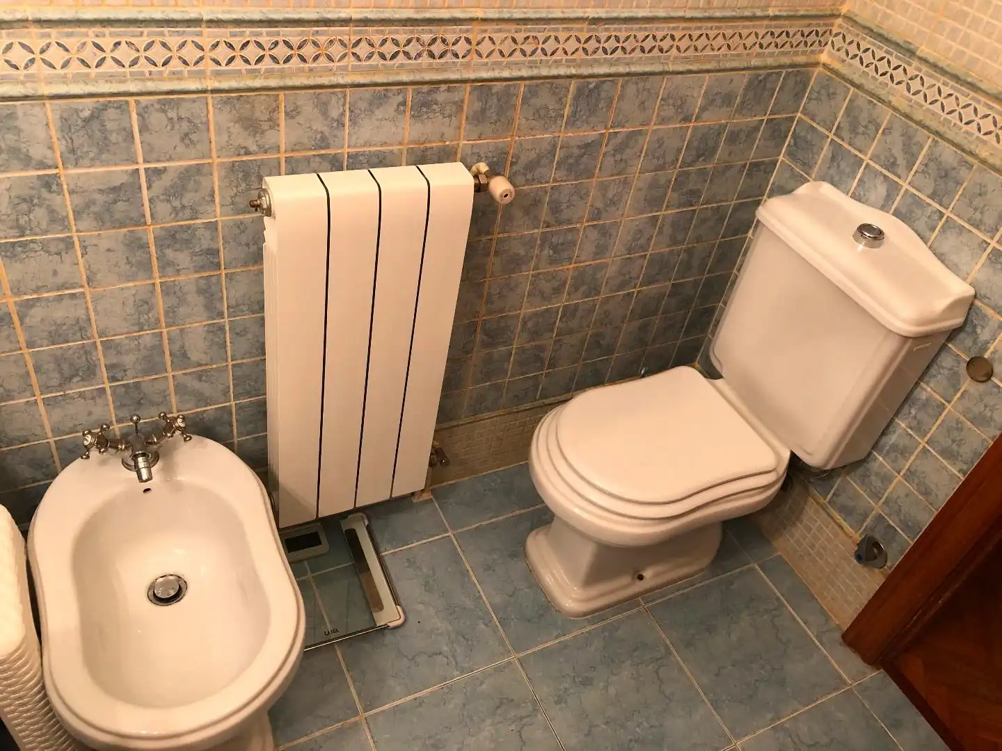 Bathroom of Houses for sale in Alcázar de San Juan  with Air Conditioner, Heating and Private garden