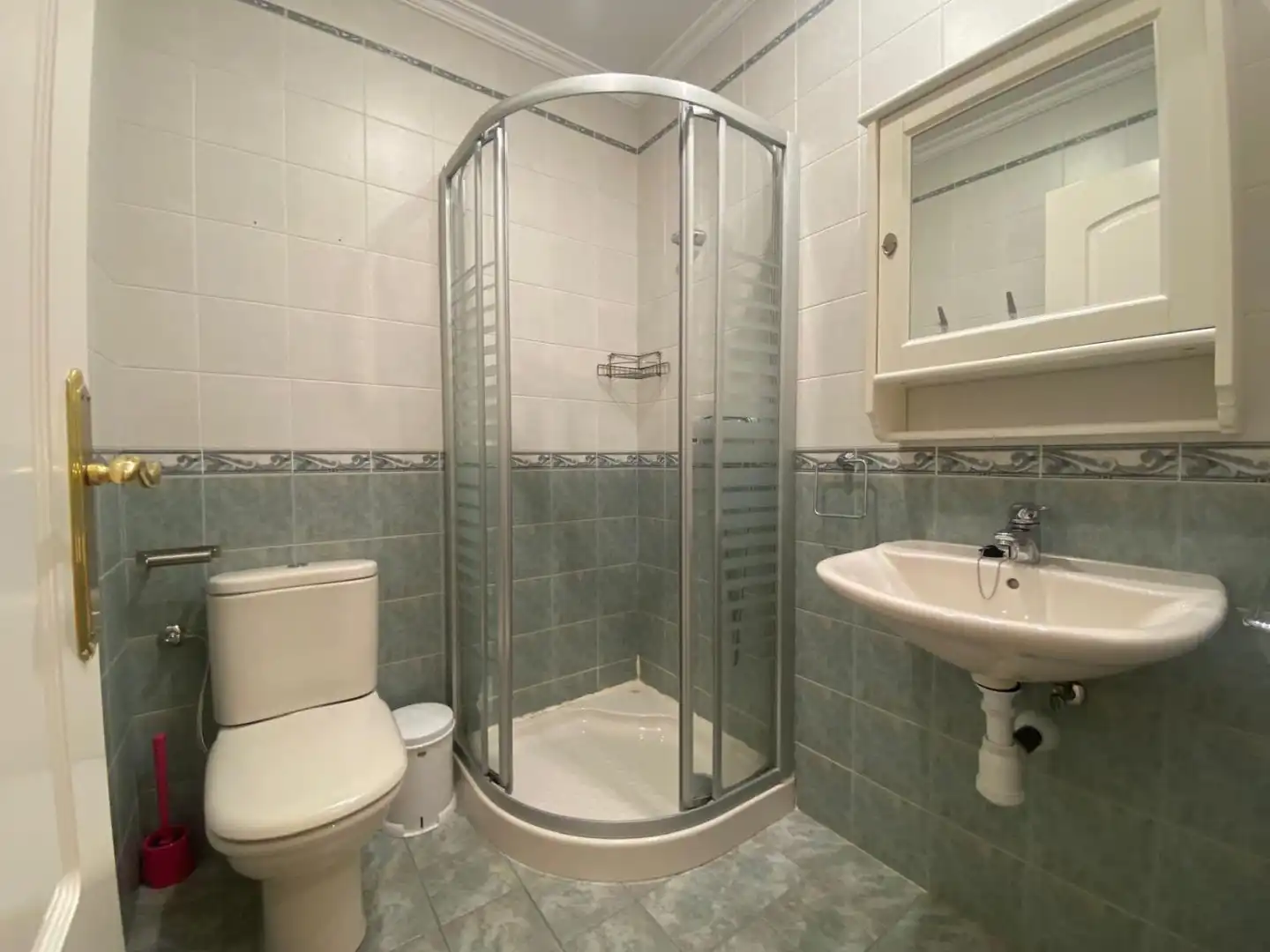 Baño de Piso en venta en Valdepeñas con Aire acondicionado, Calefacción y Parquet