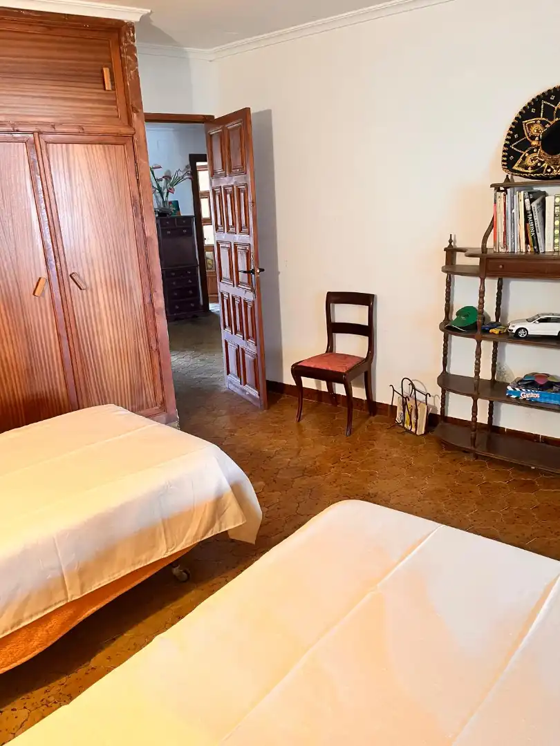Habitación de Casa o chalet en venta en El Peral   con Calefacción, Terraza y Trastero