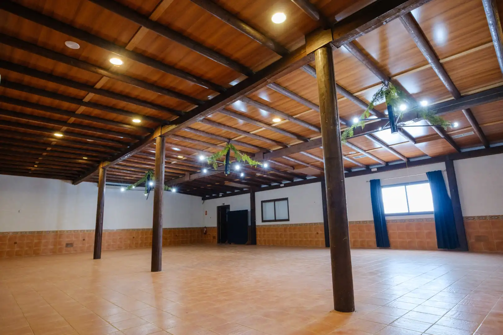 Country homes for sale in Teba  with Air Conditioner, Private garden and Storage room