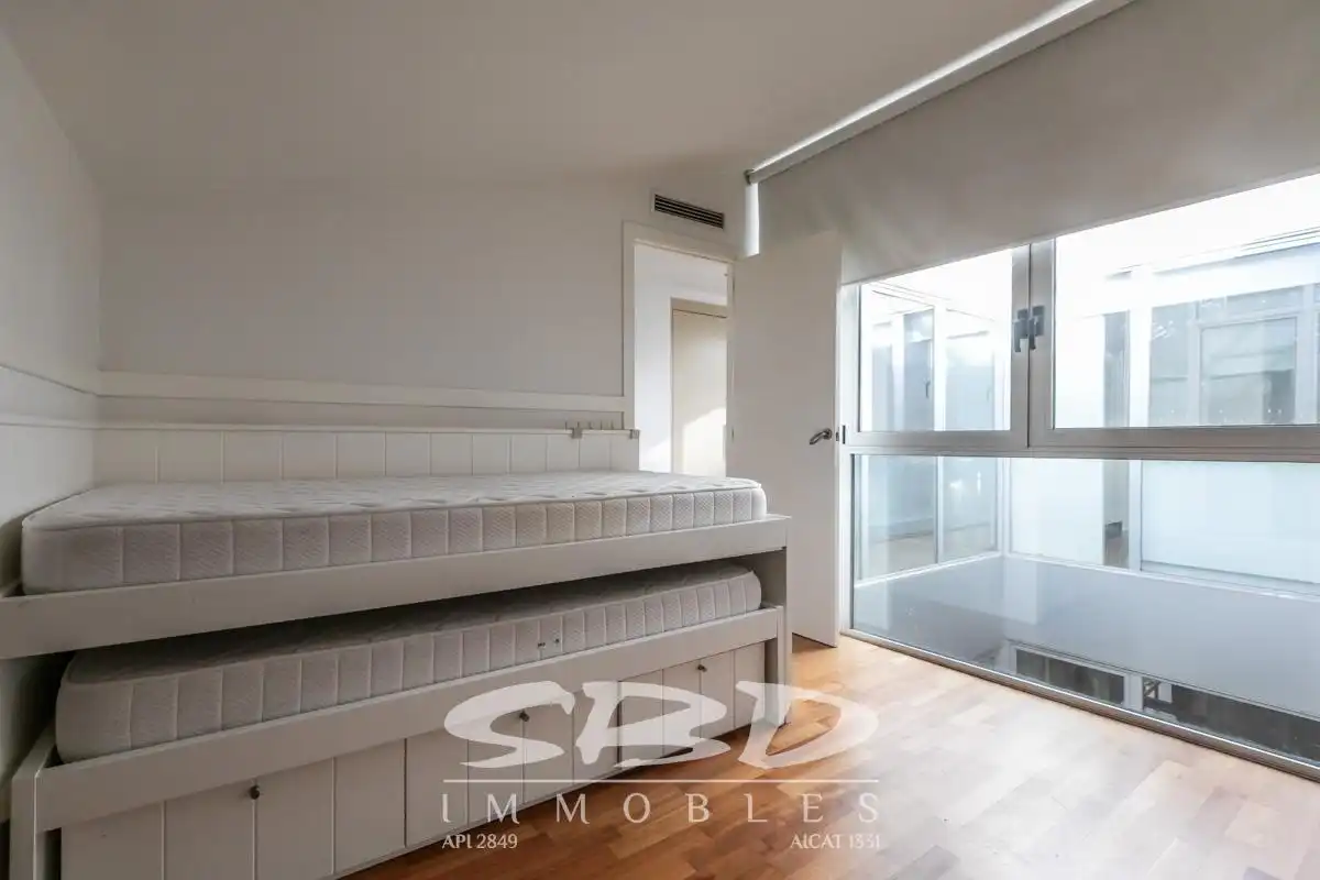 House with balcony to rent in Centre - Sant Oleguer, imagen 71