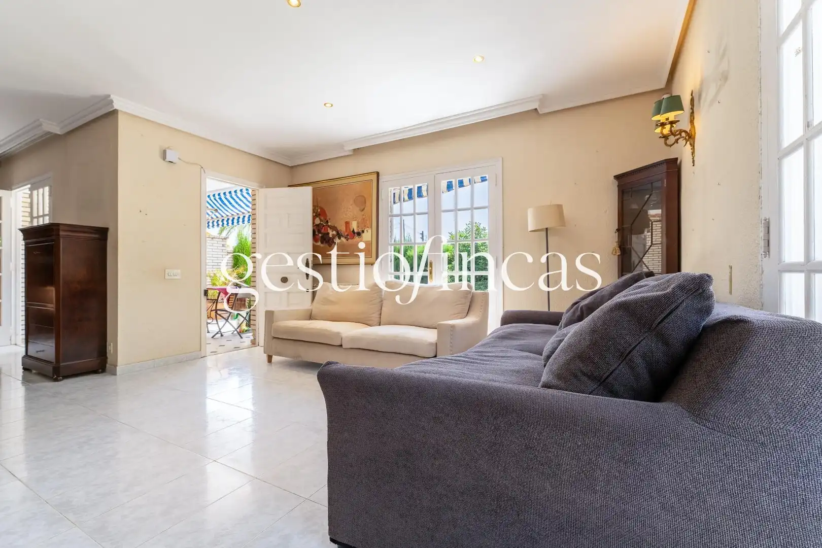 Sala de estar de Casa adosada en venta en Cambrils con Aire acondicionado, Calefacción y Amueblado
