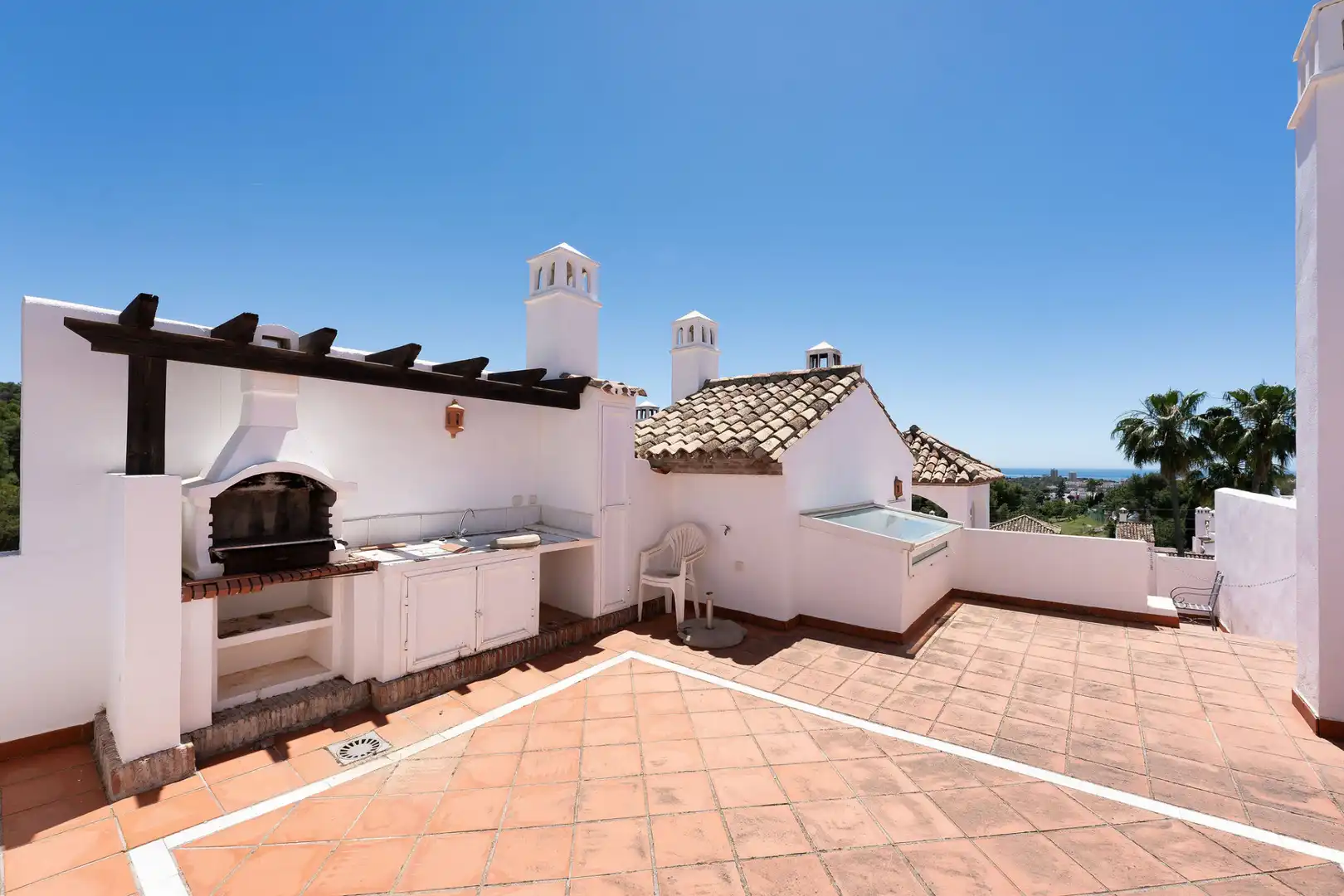 Reihenhaus mit Pool zum Verkauf in Nueva Andalucía, imagen 3