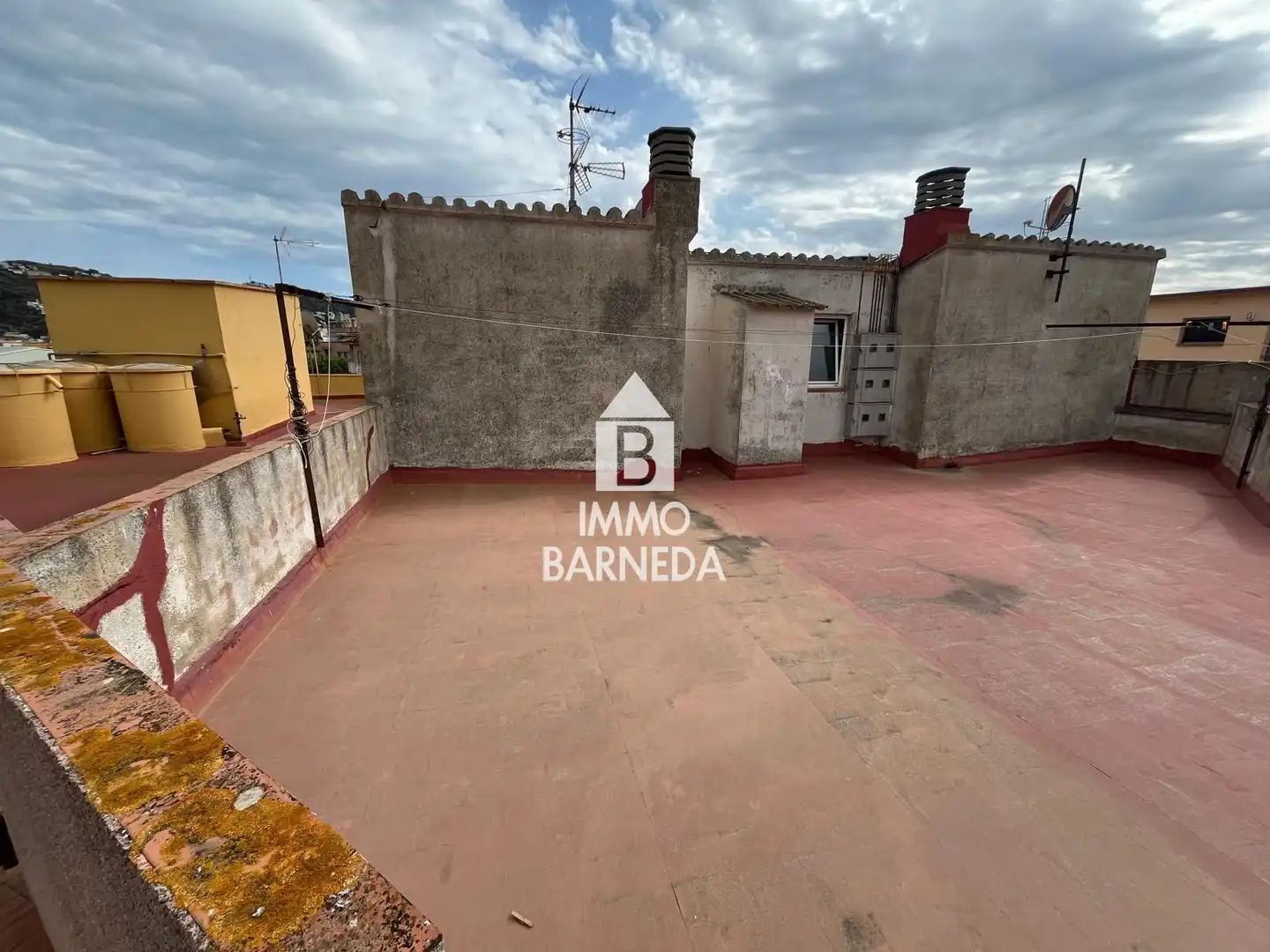 Exterior view of Flat for sale in Roses  with Air Conditioner, Heating and Furnished