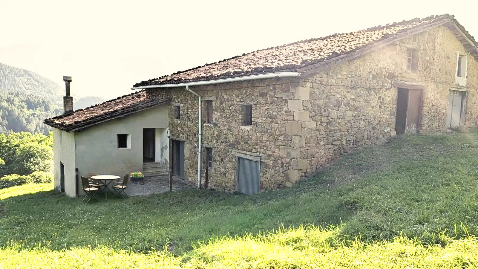 Vista exterior de Casa adosada en venta en Zegama con Jardín privado y Amueblado