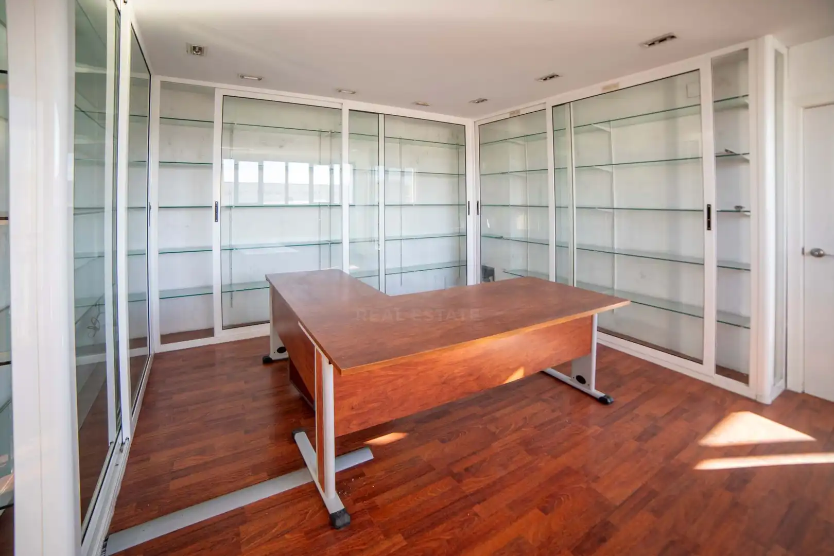 Commercial properties for rent in Siero