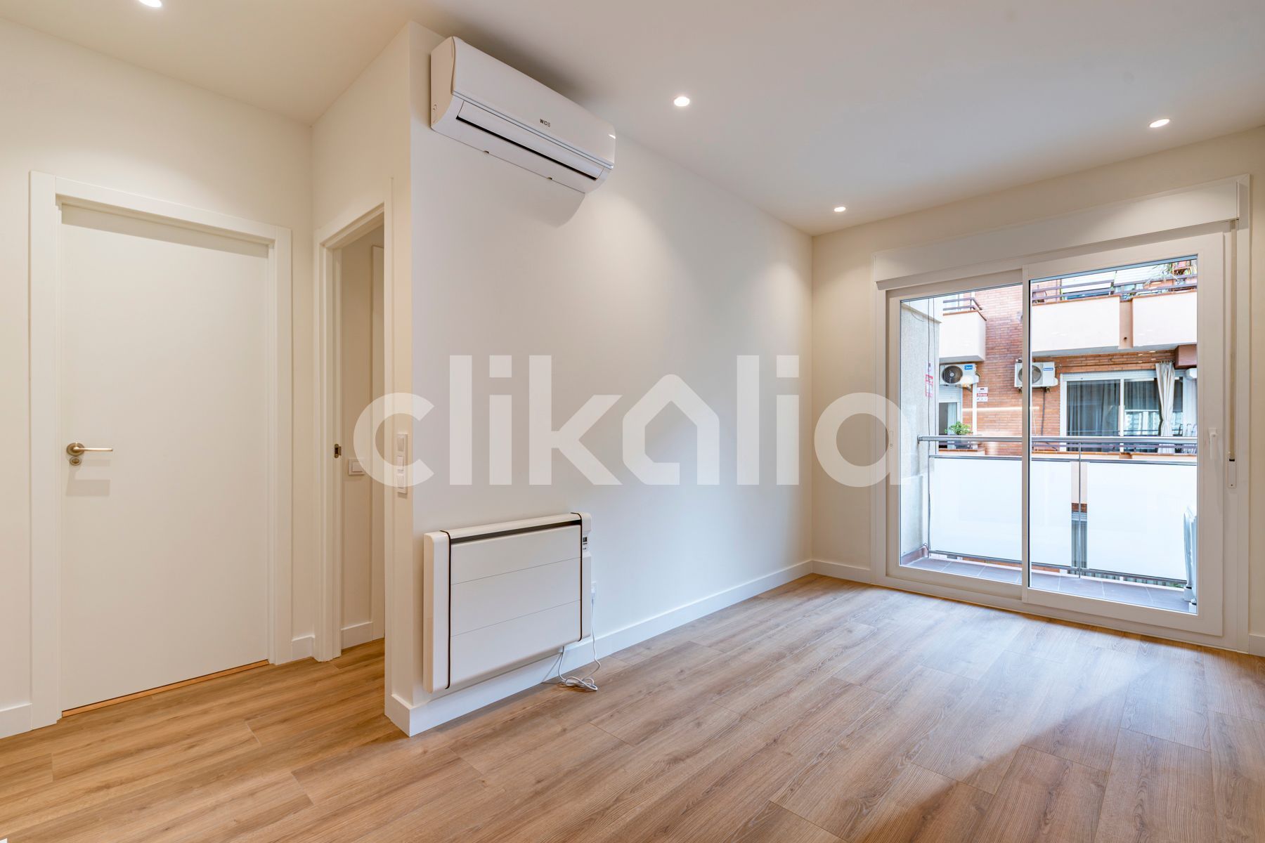 Dormitori de Pis en venda en  Barcelona Capital amb Aire condicionat, Calefacció i Terrassa