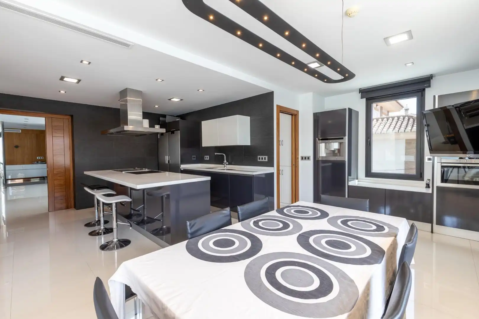 Chalet con piscina en venta en Urbanizacion EL CARMELO, imagen 19