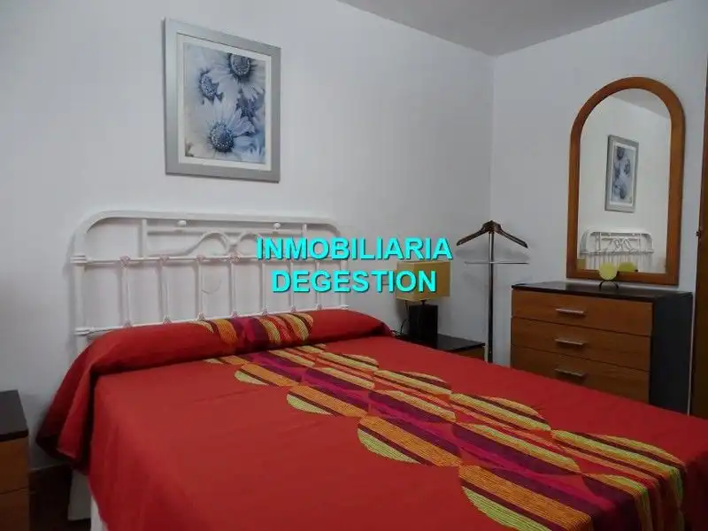 Schlafzimmer von Einfamilien-Reihenhaus zum Verkauf in Lupión mit Klimaanlage, Terrasse und Möbliert