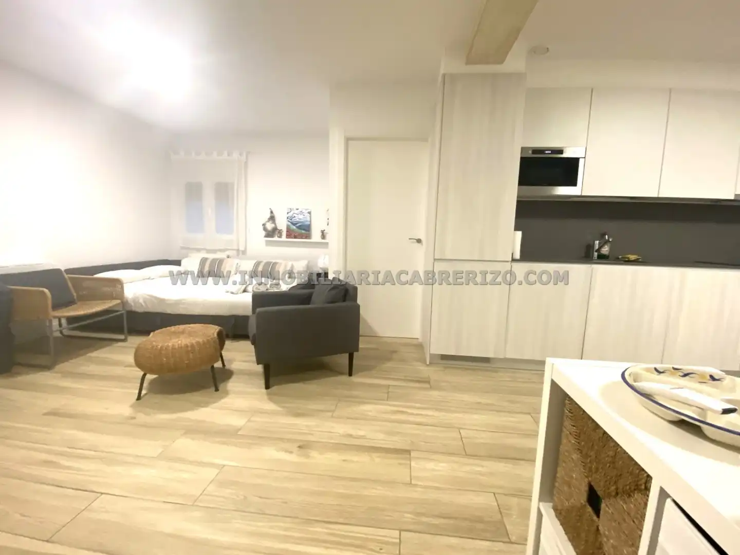 Exterior view of Flat for sale in  Pamplona / Iruña  with Heating, Furnished and Oven