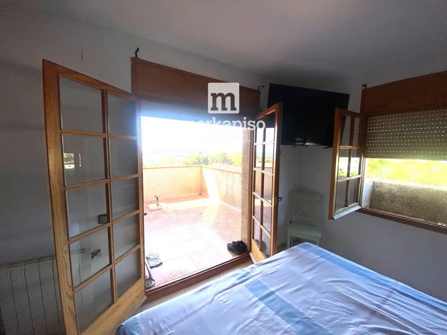 Dormitori de Casa o xalet en venda en Cunit amb Jardí privat, Terrassa i Traster