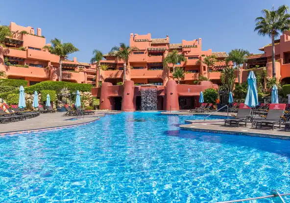 Apartament amb piscina en venda a Selwo, imagen 17