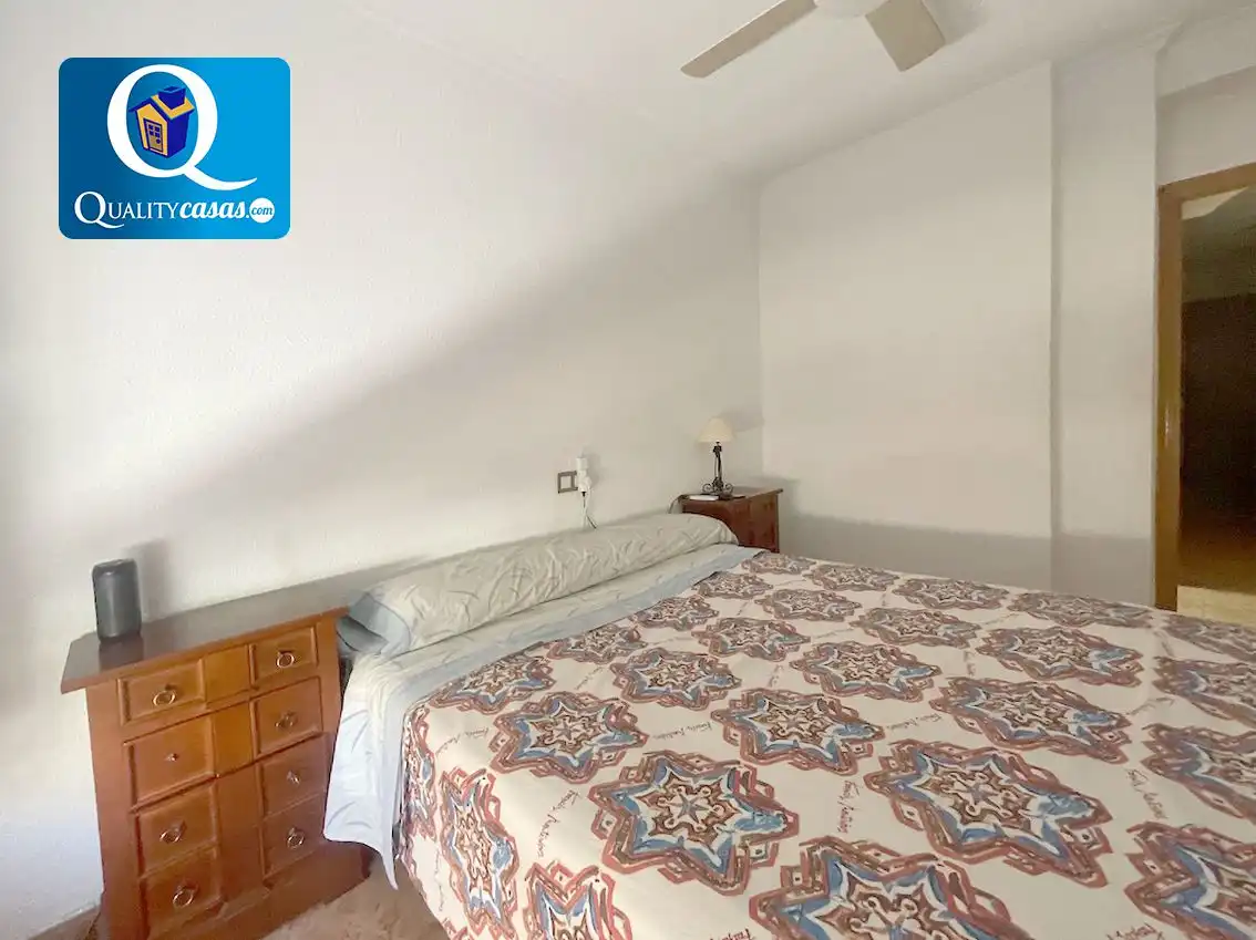 Habitación de Apartamento en venta en Elche / Elx con Aire acondicionado