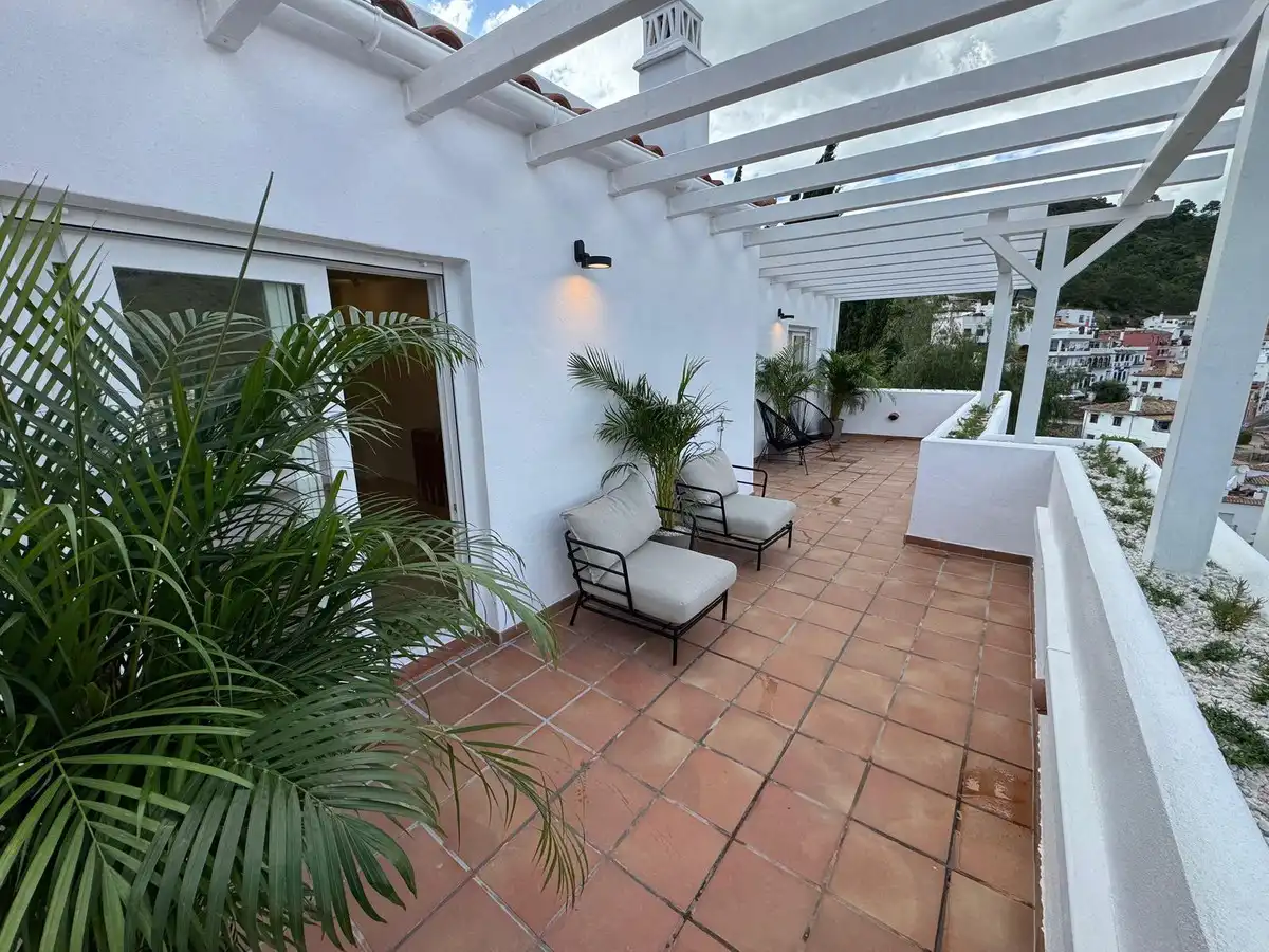 Terrace of Flat for sale in Benahavís  with Air Conditioner and Terrace