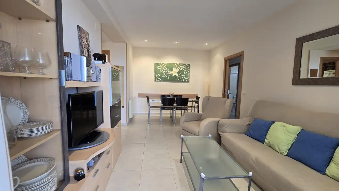 Sala de estar de Apartamento de alquiler en Gandia con Terraza, Amueblado y Piscina comunitaria