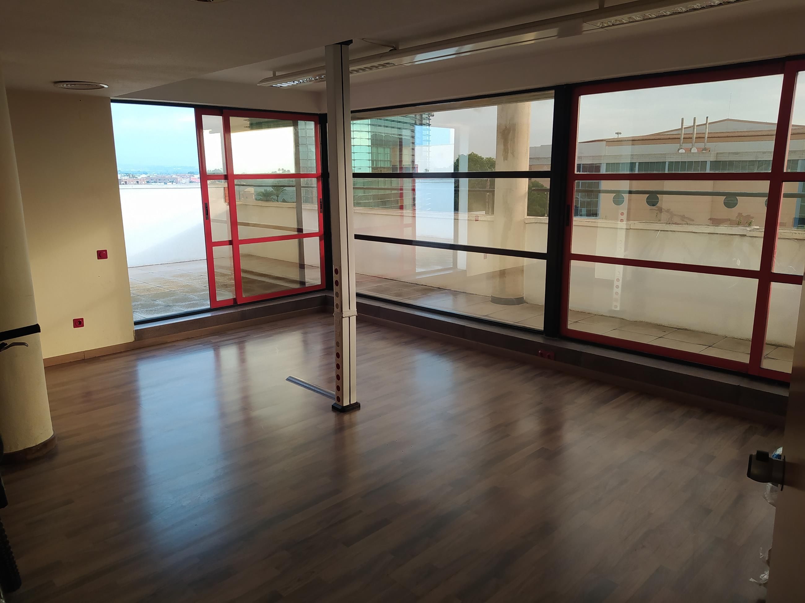 Oficina en venda en  Murcia Capital amb Aire condicionat, Calefacció i Terrassa