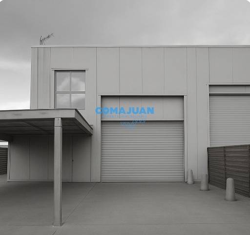 Nave industrial en Venta en Canovelles