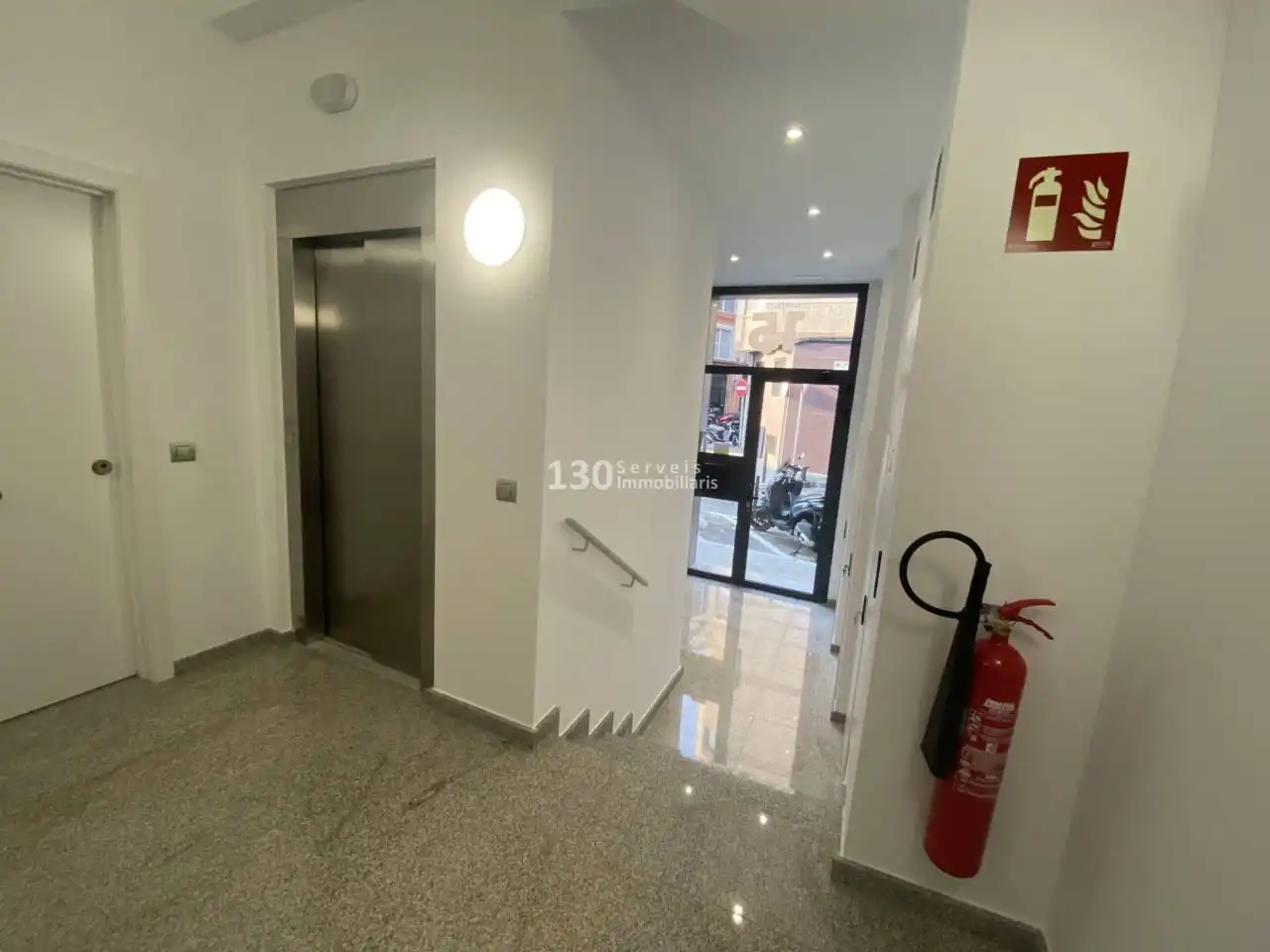 Pis en venda en Santa Coloma de Gramenet amb Calefacció, Parquet i Terrassa